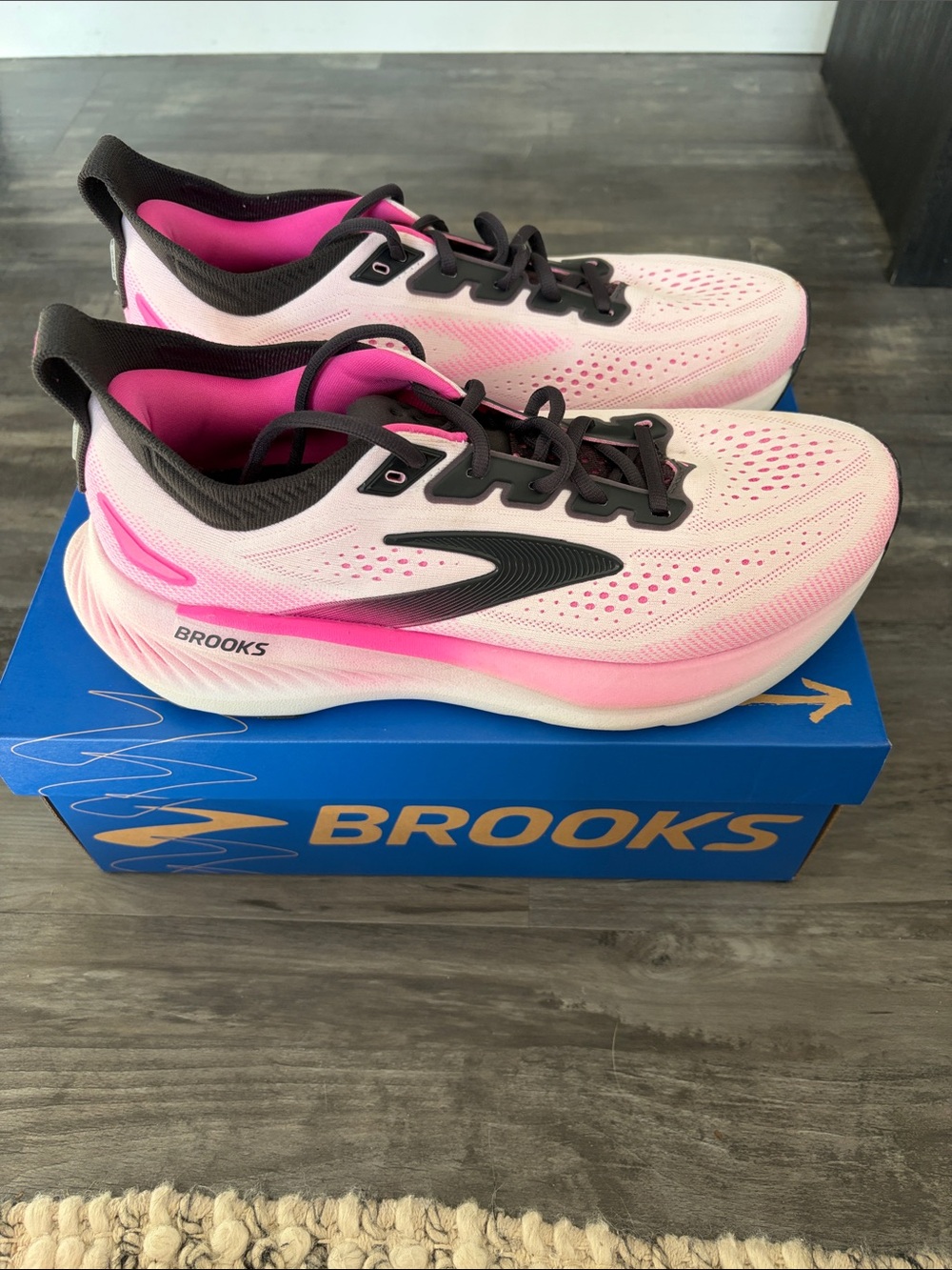 Brooks Glycerin 23